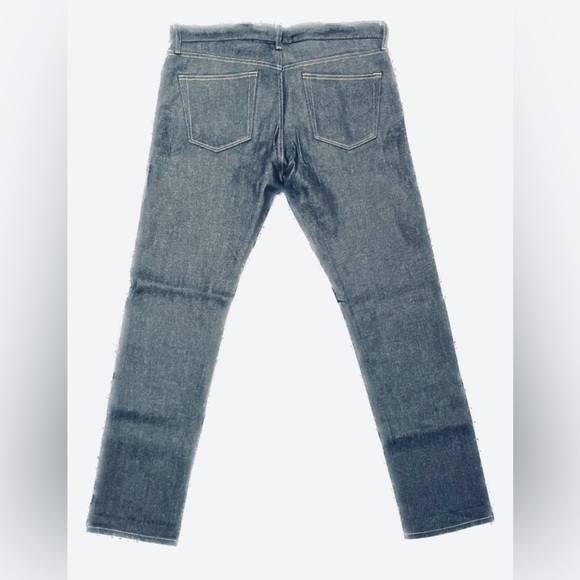 Men’s Uniqlo Dark Denim - Picture 2 of 9